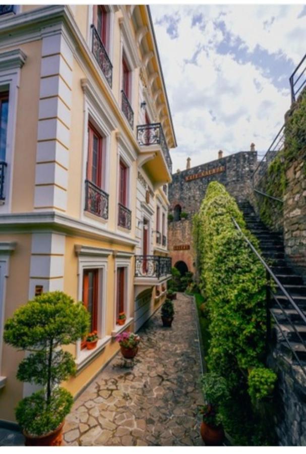 Hotel Guri Elbasan Ngoại thất bức ảnh